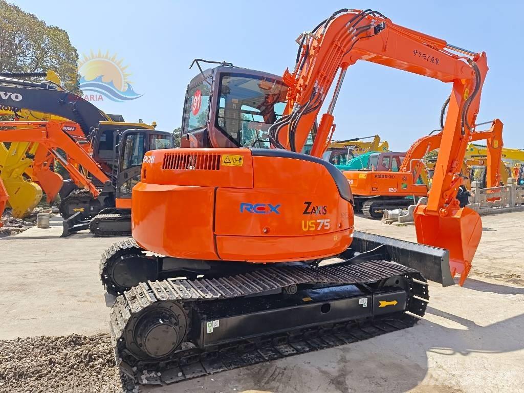 Hitachi ZX 75 Gravemaskiner på larvebånd