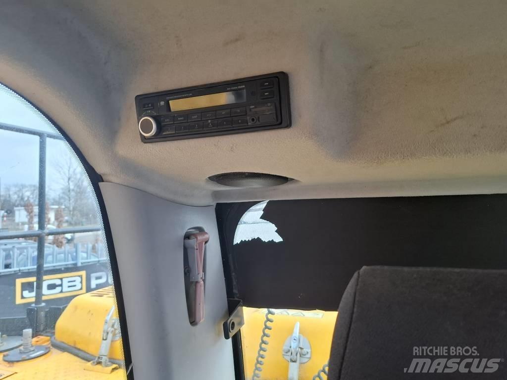 JCB JS 160 W Gravemaskiner på hjul