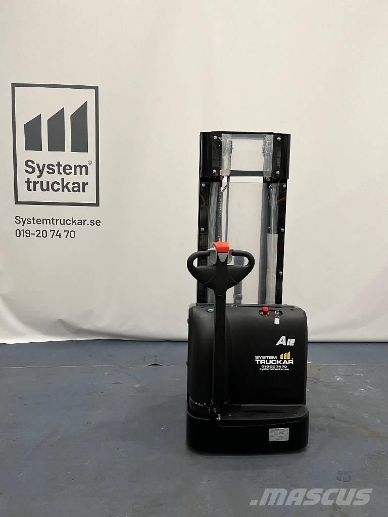 Hangcha CDD12 Selvkørende stablere