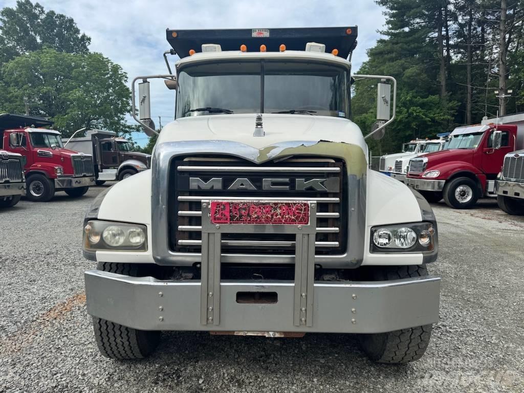 Mack Granite CTP 713 Lastbiler med tip