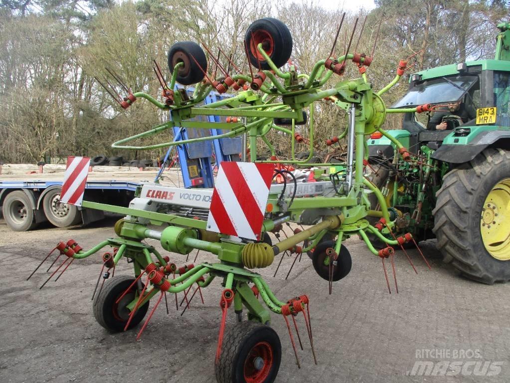 CLAAS Volto 1050 T River og høvendere