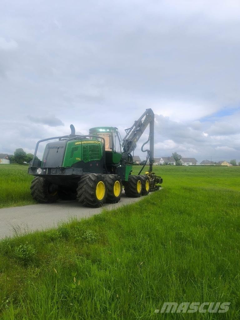 John Deere 1270G 8WD Skovningsmaskiner