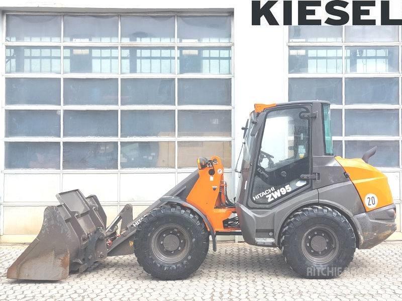 Hitachi ZW 95-6 Minilæsser - skridstyret
