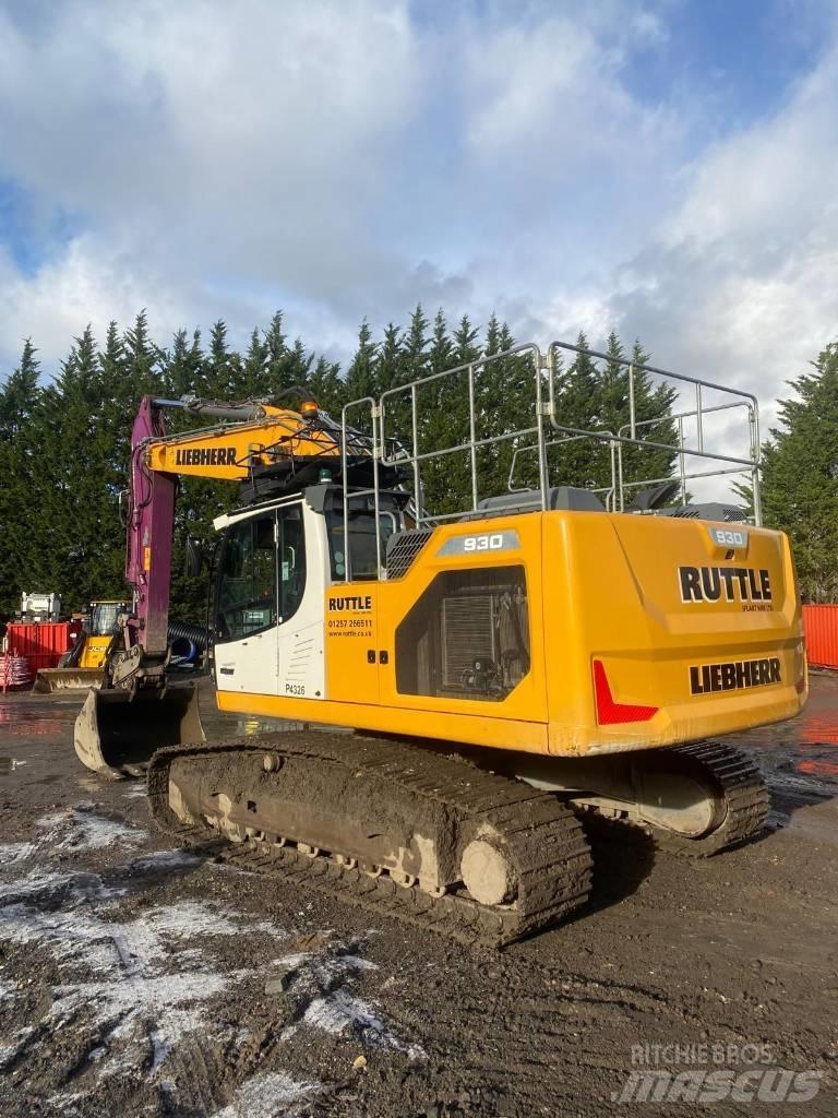 Liebherr R 930 LC Gravemaskiner på larvebånd
