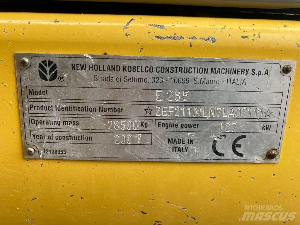 New Holland E 265 LC Gravemaskiner på larvebånd