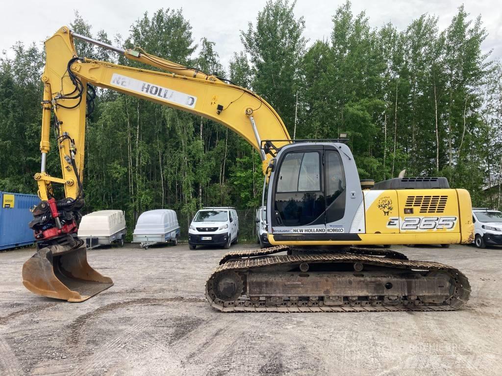 New Holland E 265 LC Gravemaskiner på larvebånd