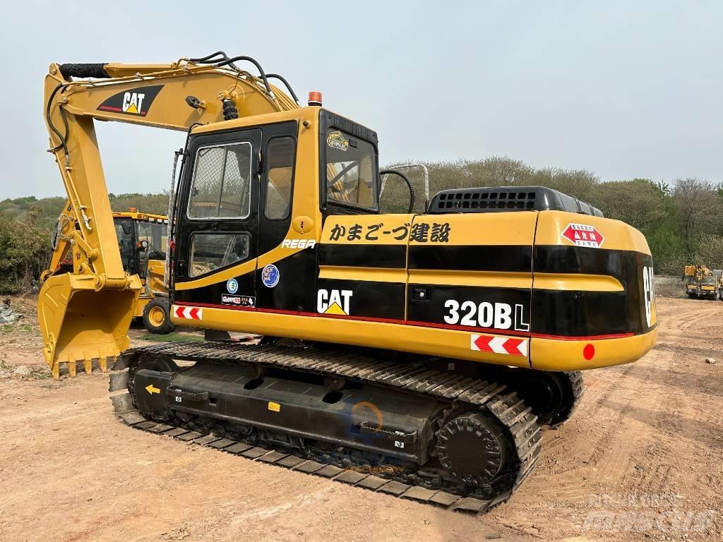 CAT 320 B L Gravemaskiner på larvebånd