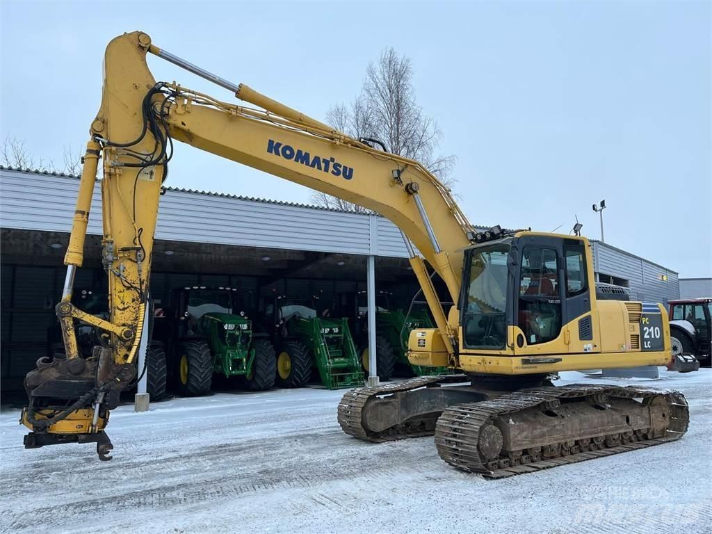 Komatsu PC210LC-8 Gravemaskiner på larvebånd