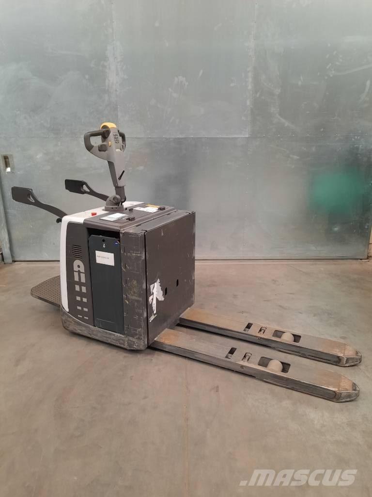 UniCarriers PMR200P El-palleløftere med platform