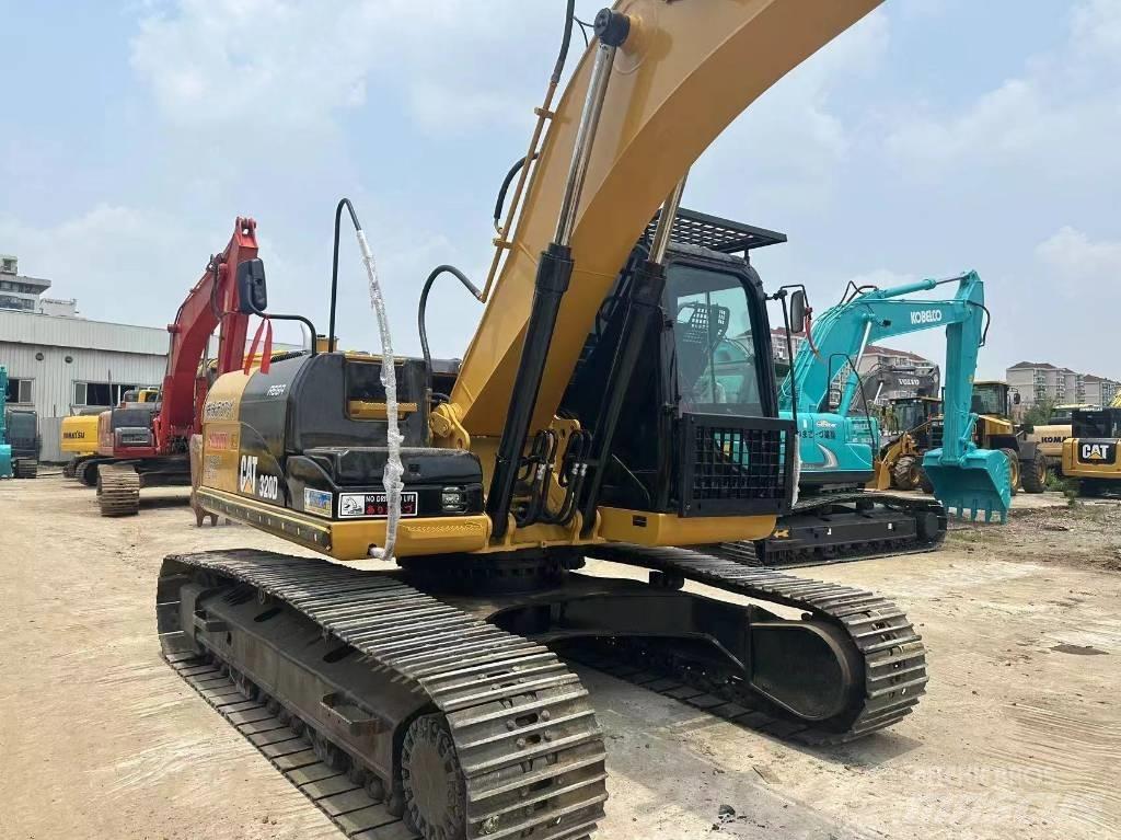 CAT 320 D Gravemaskiner på larvebånd