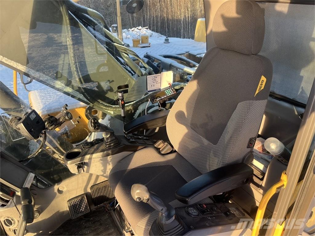 Volvo EC 250 D L Gravemaskiner på larvebånd