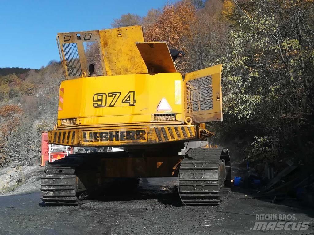 Liebherr 974 Gravemaskiner på larvebånd