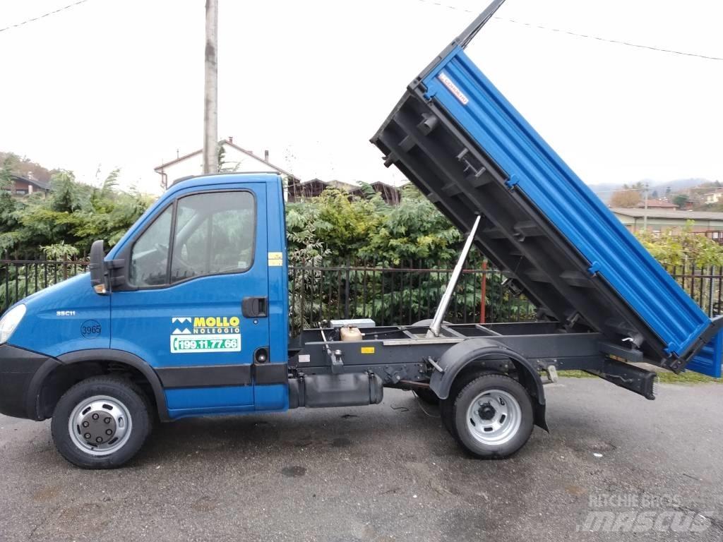 Iveco Daily 35 C 11 Lastbil med lad/Flatbed