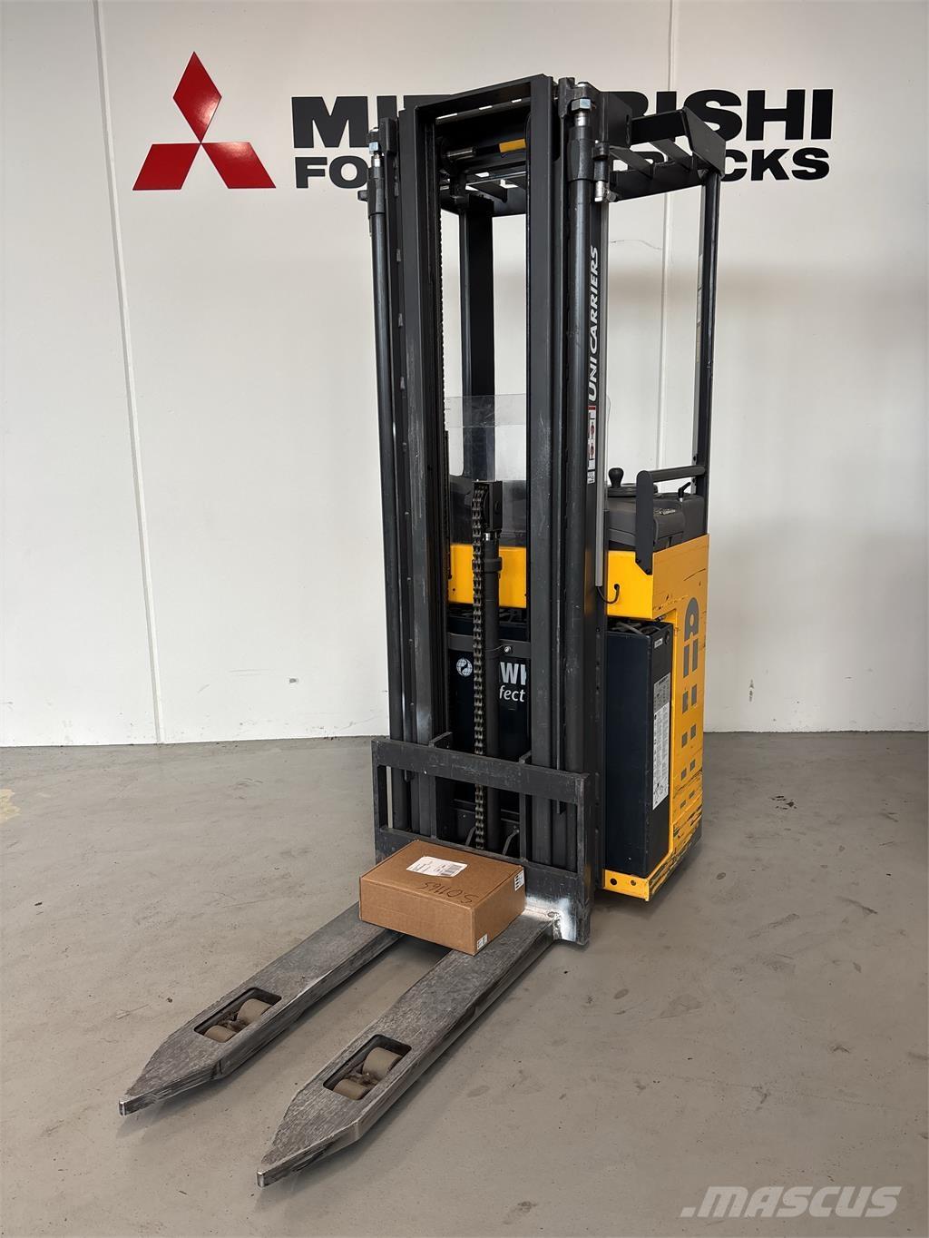 Atlet A160 Selvkørende stablere