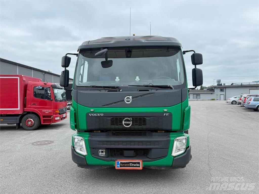 Volvo FE320 6x2*4 Kroghejs