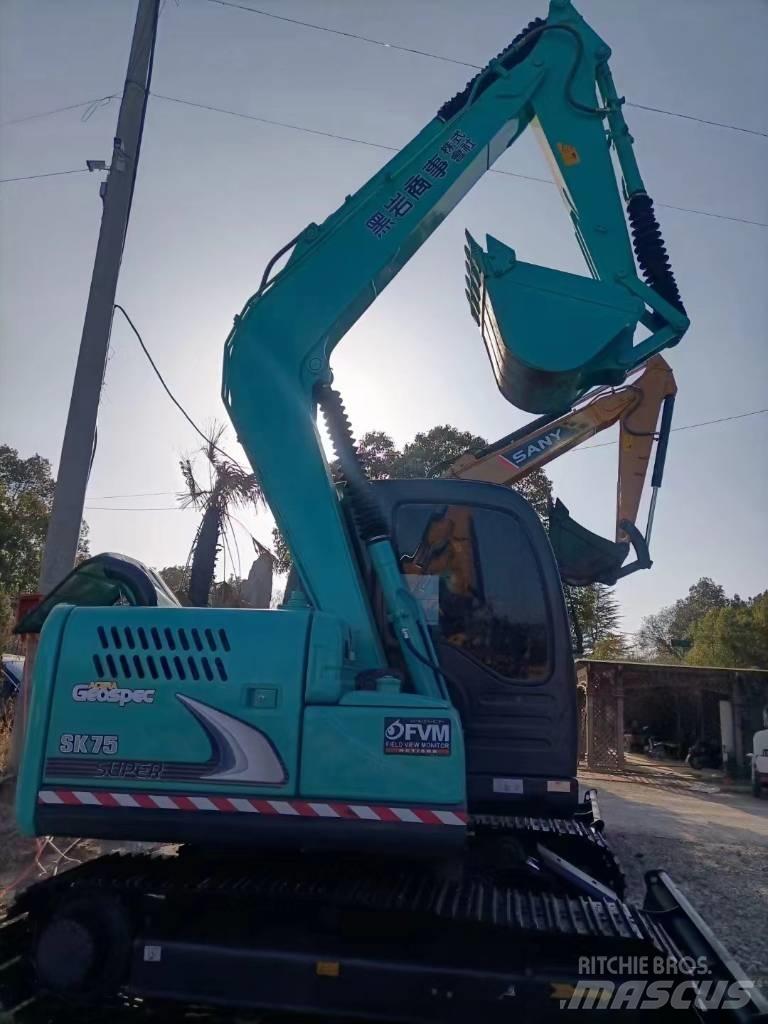 Kobelco SK 75 Midi-gravemaskiner 7t - 12t