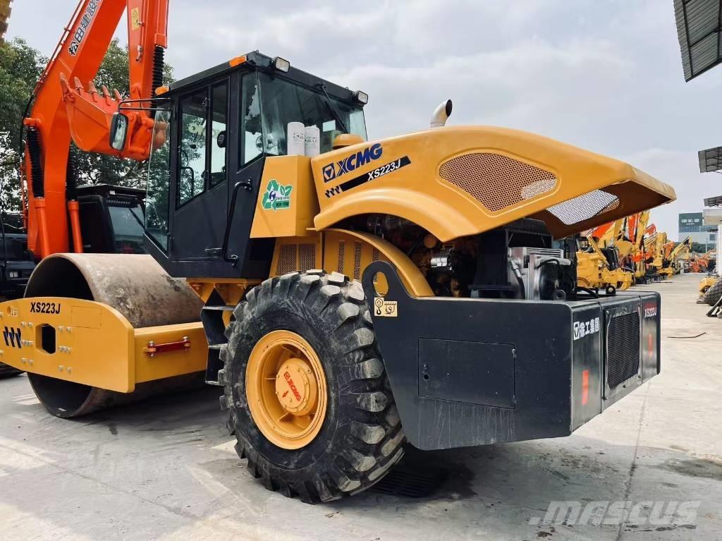 XCMG XS 223 J Enkelt tromle