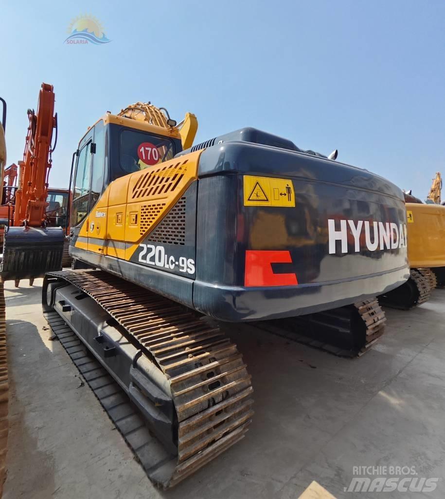 Hyundai R220LC-9S Gravemaskiner på larvebånd