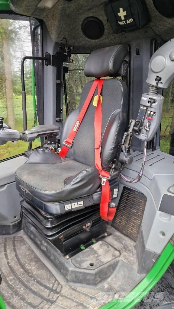 John Deere 1270 G Skovningsmaskiner