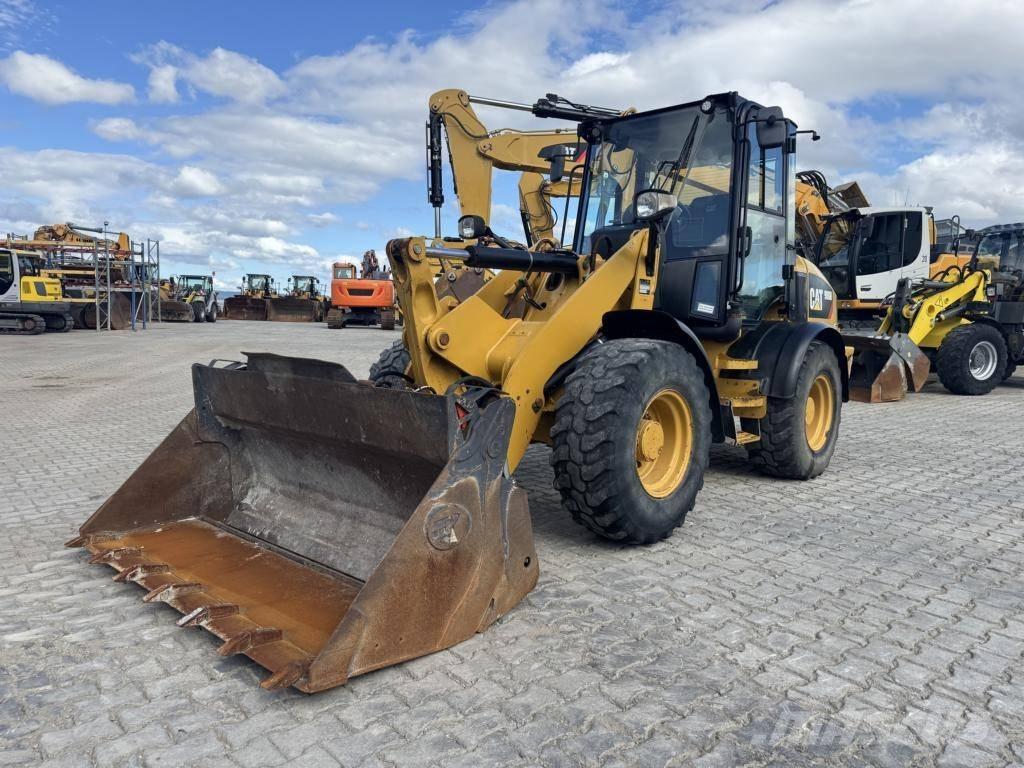 CAT 908M Læssemaskiner på hjul