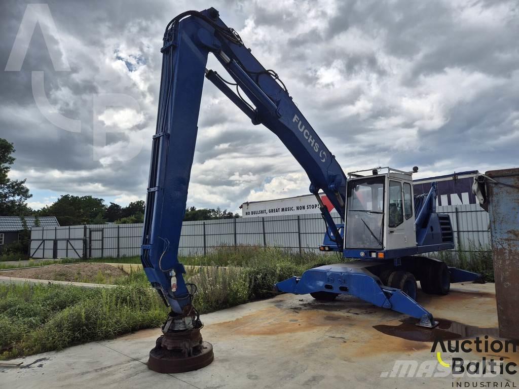 Fuchs MHL 331 Gravemaskiner på hjul