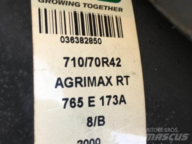 BKT 710/70 R 42 Hjul, Dæk og Fælge