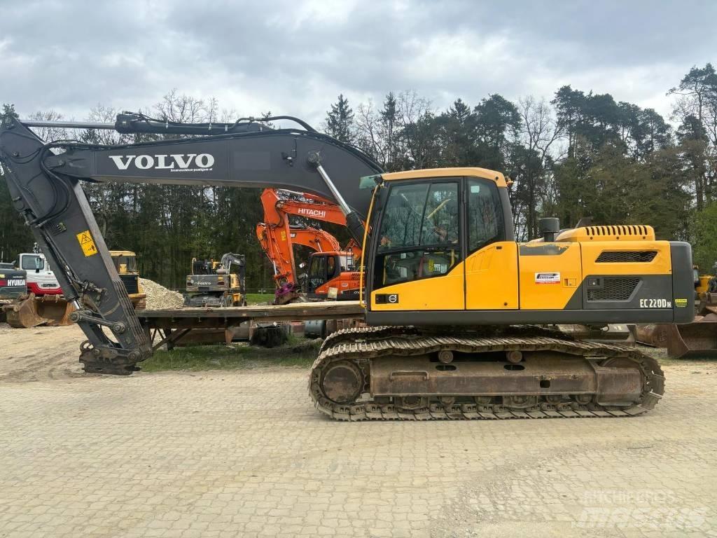 Volvo EC 220 D Gravemaskiner på larvebånd