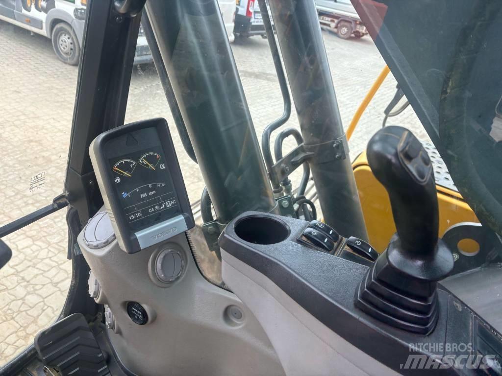 Volvo EC 220 D Gravemaskiner på larvebånd