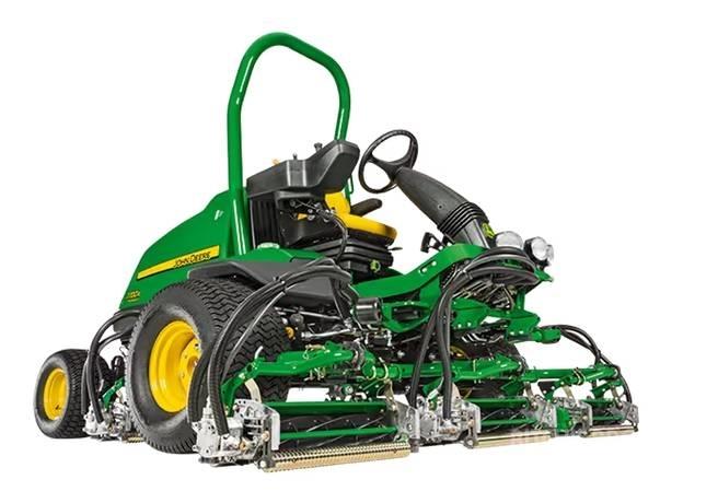 John Deere 7700 Fairway klippere
