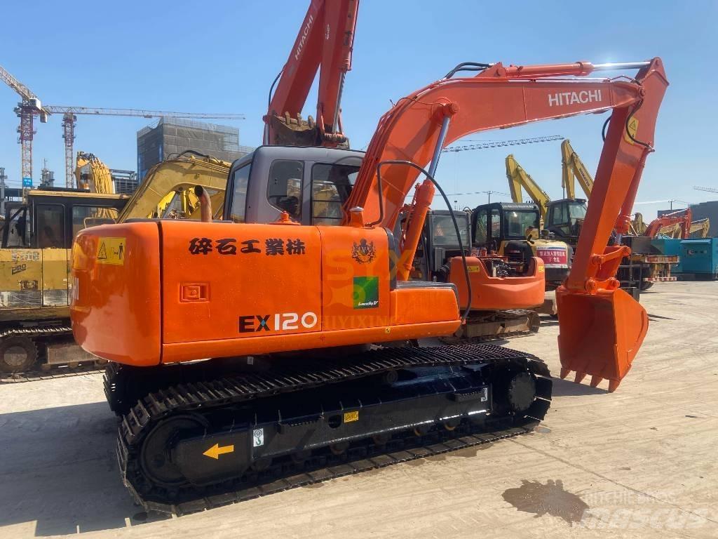 Hitachi EX 120 Gravemaskiner på larvebånd