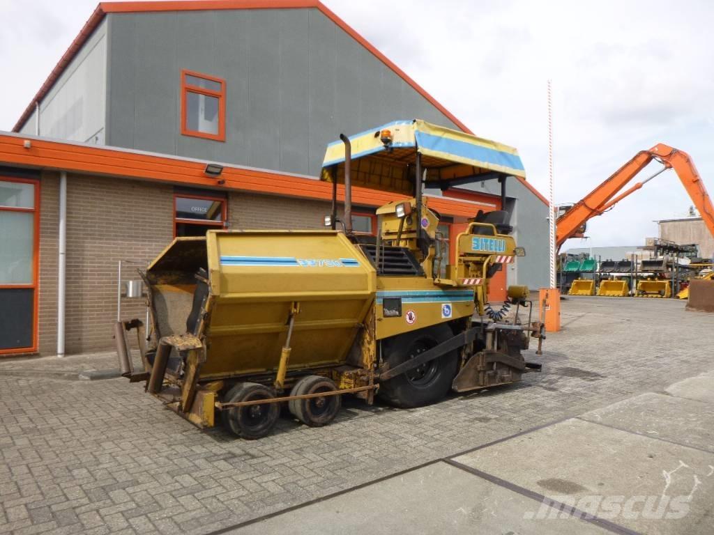 CAT BB730 Asfaltudlæggere
