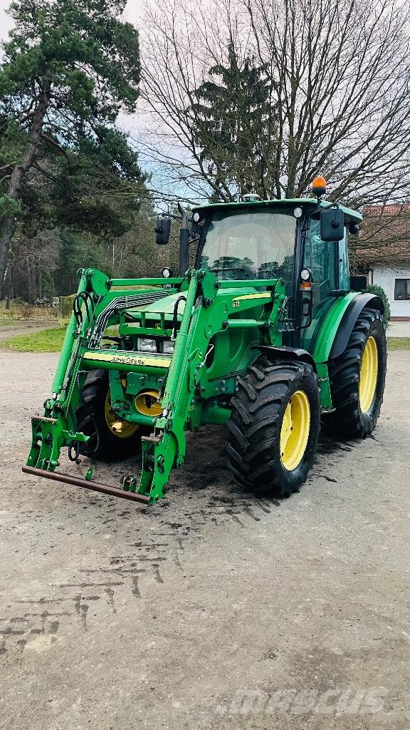 John Deere 5820 Traktorer