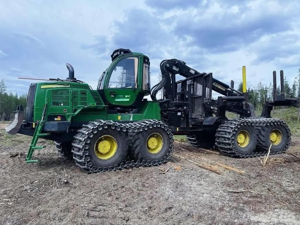 John Deere 1910 Udkørselsmaskiner