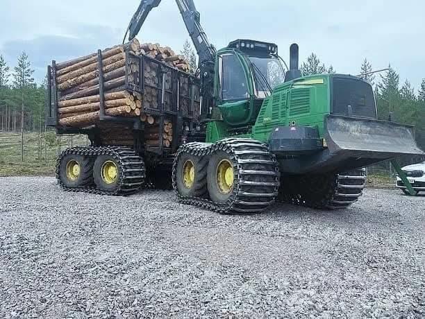 John Deere 1910 Udkørselsmaskiner
