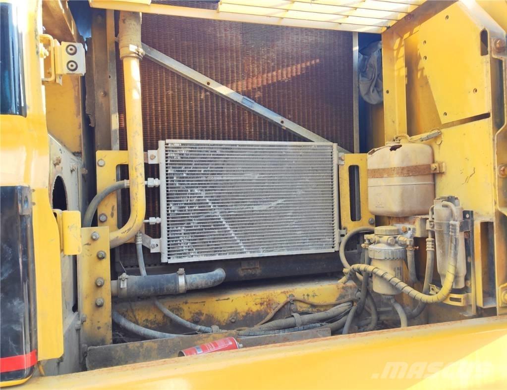 CAT 325BL Gravemaskiner på larvebånd