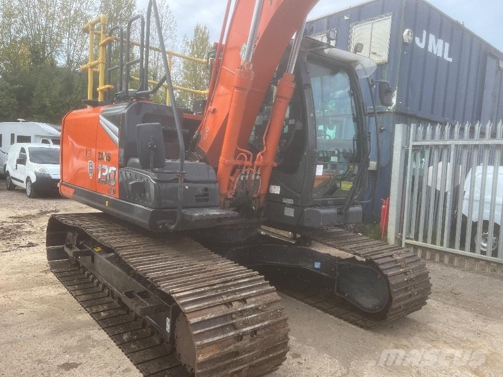 Hitachi zx130-7 Gravemaskiner på larvebånd