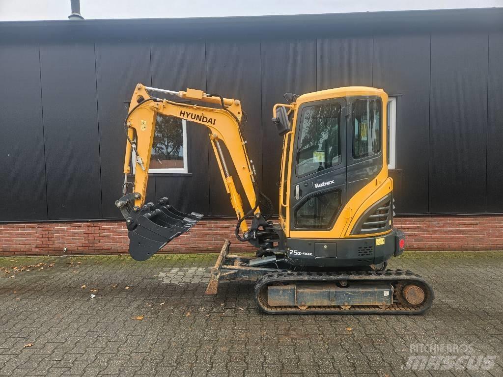 Hyundai Robex 25-9 Minigravemaskiner