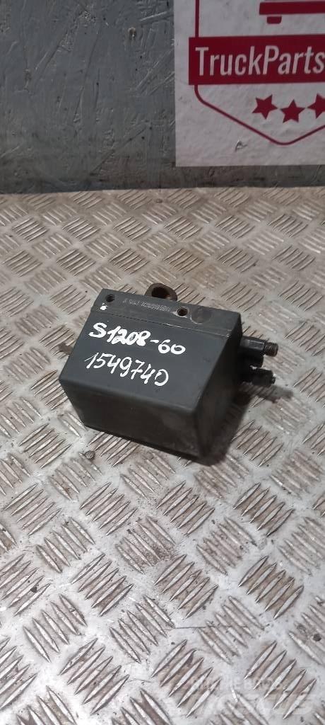 Scania 94 D.    1549740 Hydraulik