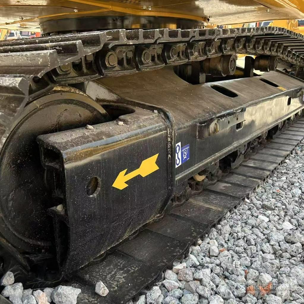 CAT 325D2L Gravemaskiner på larvebånd