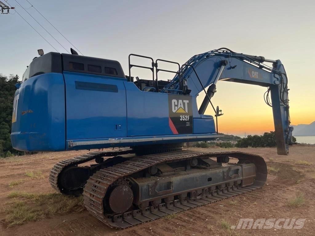 CAT 352 F XE Gravemaskiner på larvebånd
