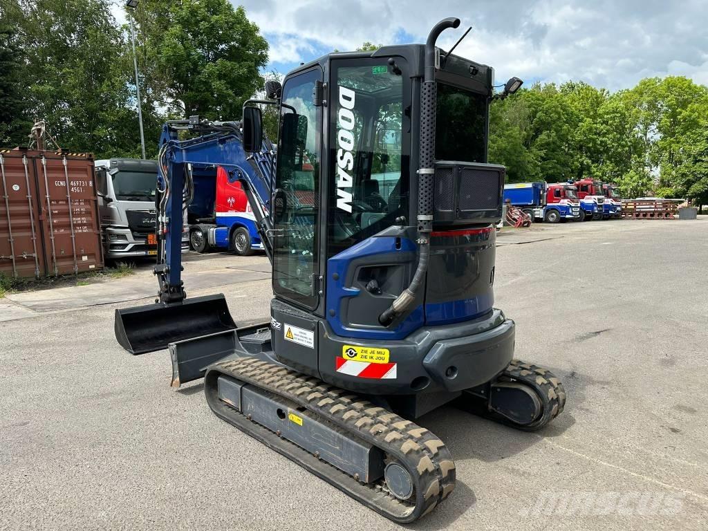 Doosan DX 35 Z Minigravemaskiner