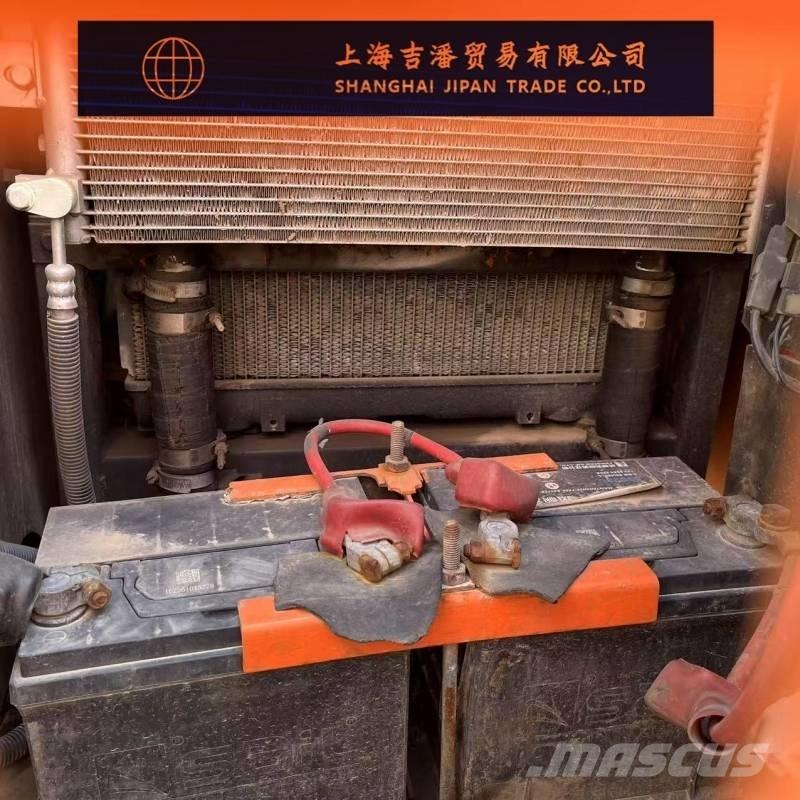 Hitachi ZX 70 Gravemaskiner på larvebånd