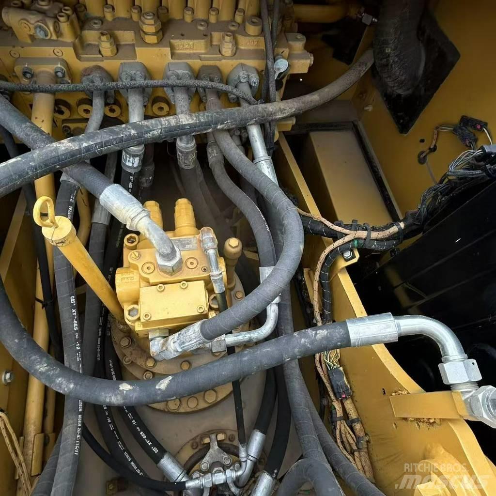 CAT 320 GC Gravemaskiner på larvebånd