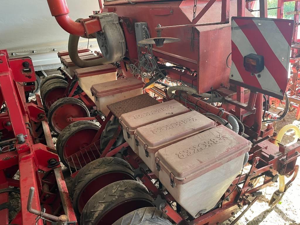  Becher AEROMAT 8Z Enkornssåmaskiner