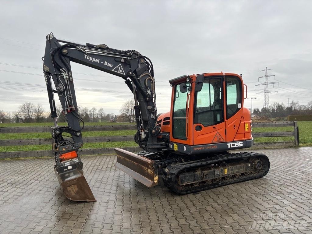 Schaeff TC 85 Midi-gravemaskiner 7t - 12t