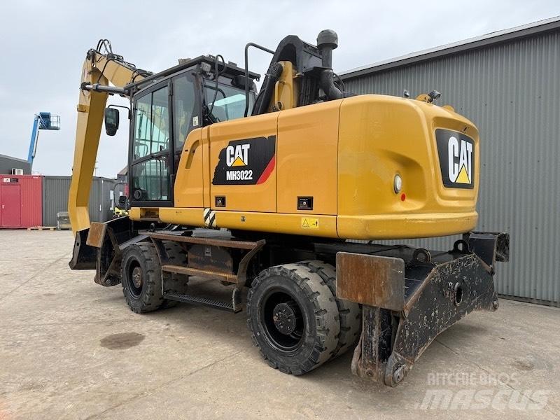 CAT MH 3022 Materialehåndteringsmaskiner