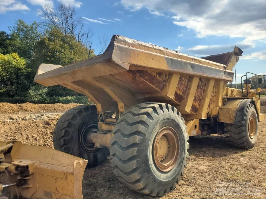 CAT D 25 D Terrængående lastbiler