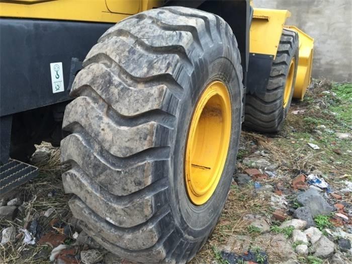 Komatsu WA 320-5 Læssemaskiner på hjul