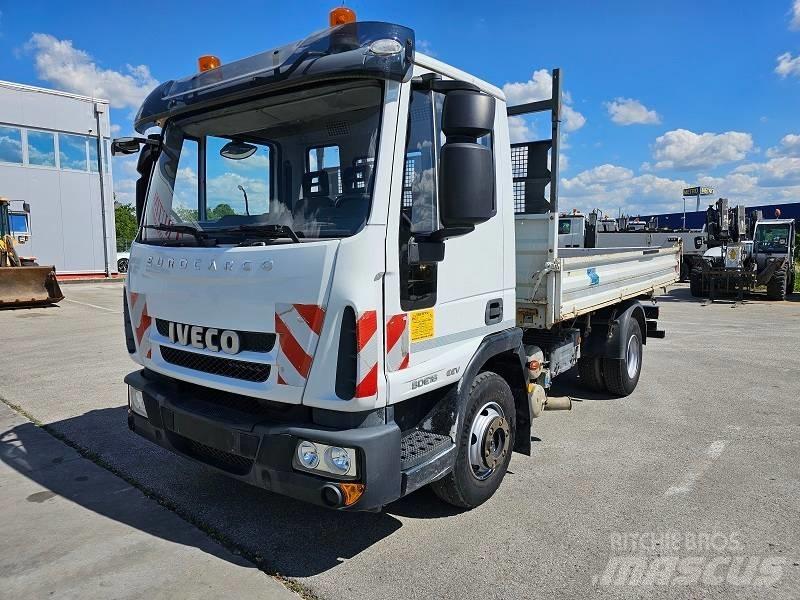 Iveco 80E 18 Lastbil med lad/Flatbed