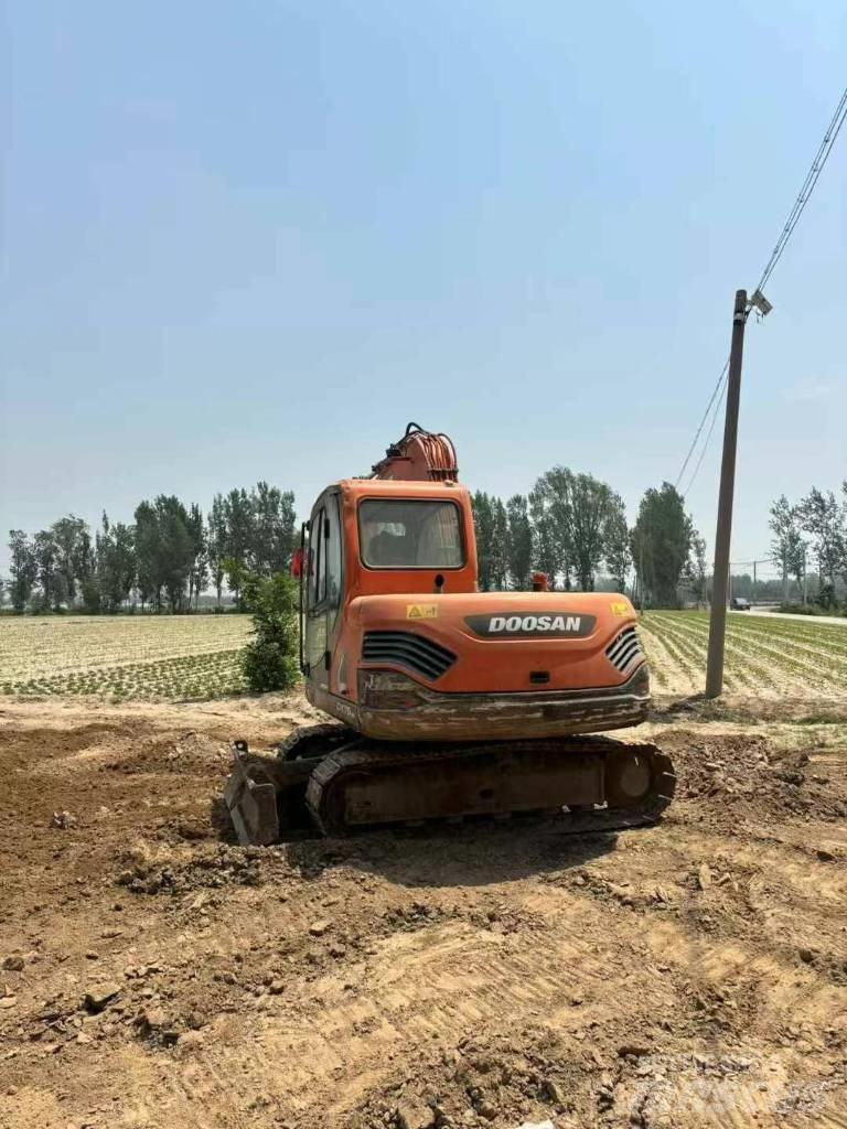 Doosan DX 75-9 Gravemaskiner på larvebånd